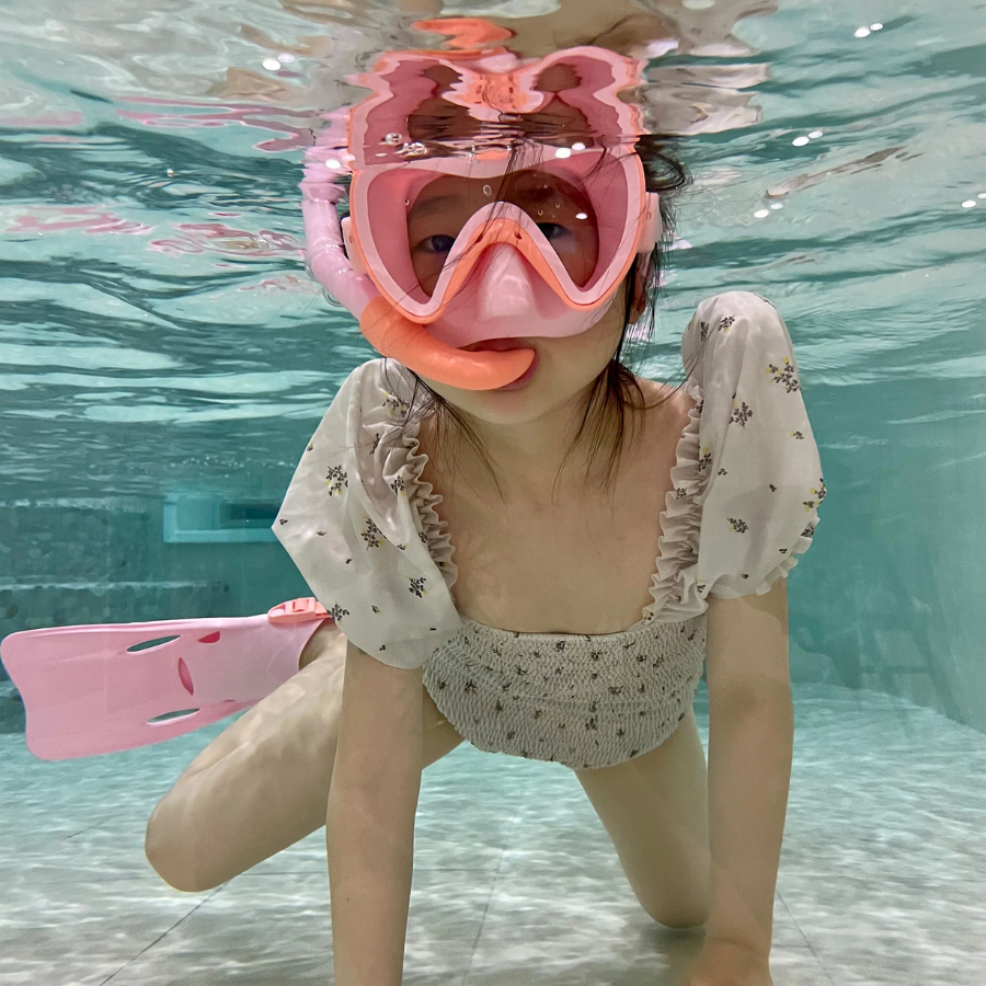 Sunnylife Kids Dive Set Medium Sea Seeker Strawberry S3VDSMOT